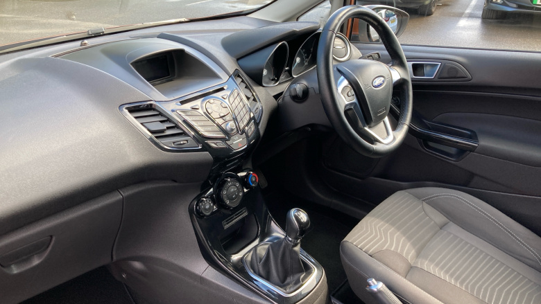 Ford Fiesta 1.25 82 Zetec 3dr Petrol Hatchback